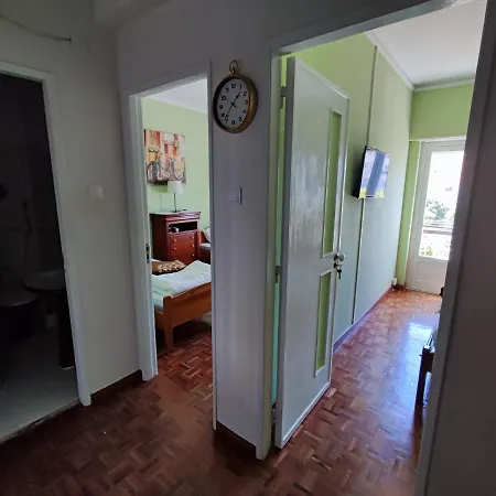 In Penha De Franca Guest house Lisbon